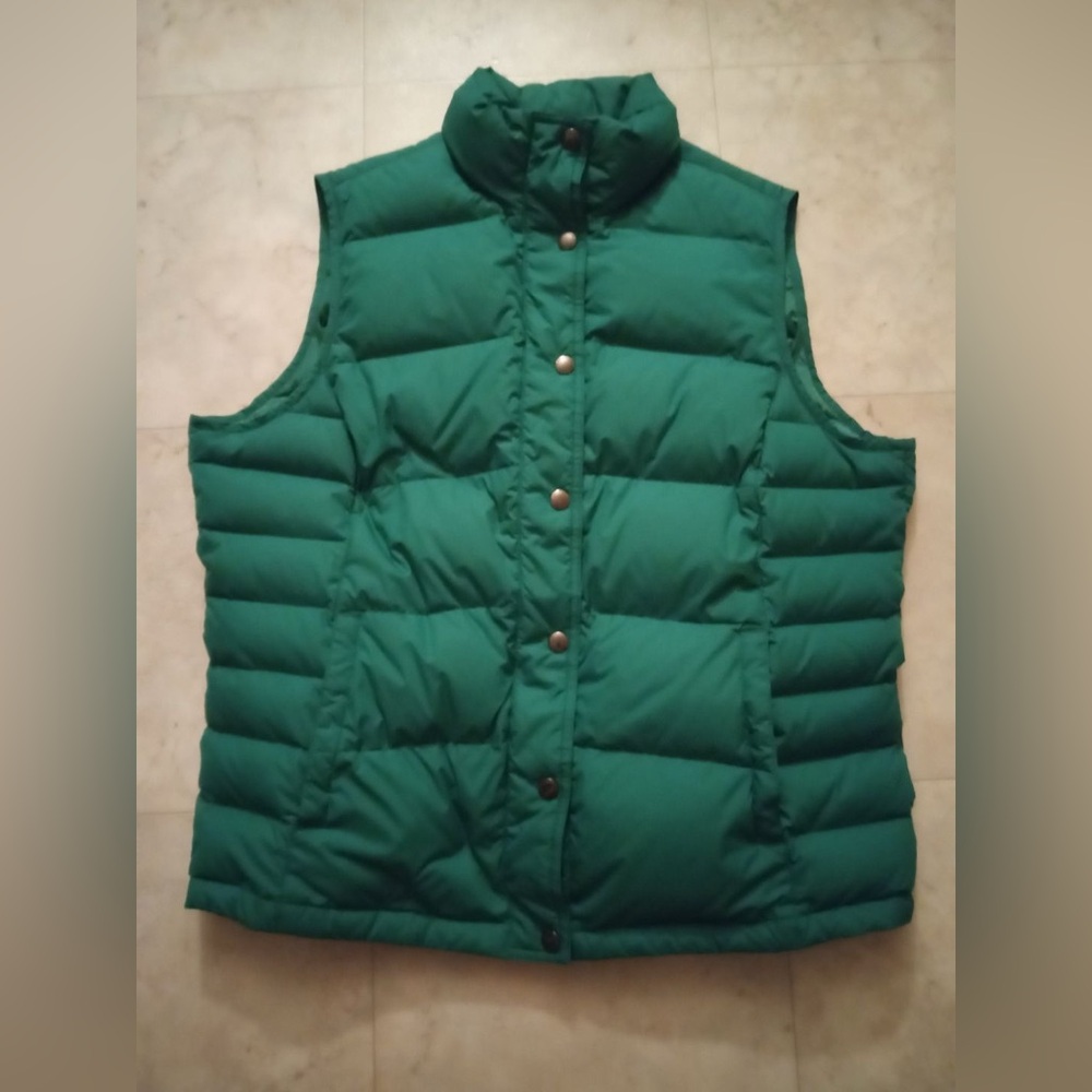 Lands End Like New Ladies Puffer Vest Size L 14/16